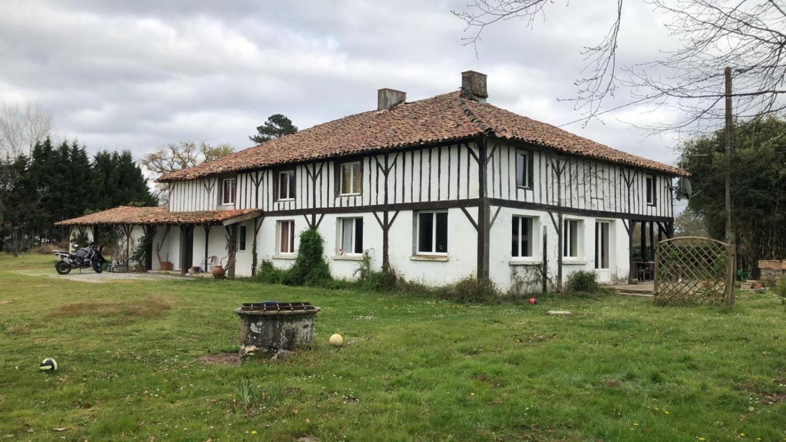 Xibouette Bed and Breakfast Lesgor Buitenkant foto